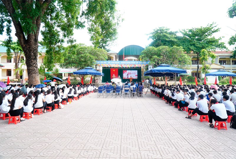 Anh-tin-bai